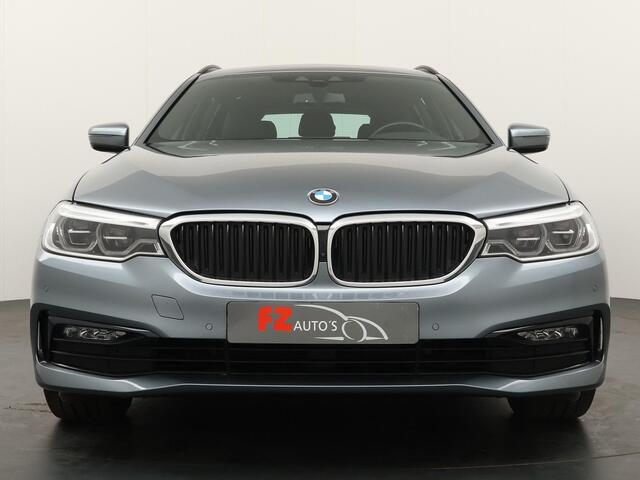 BMW 5-SERIE Touring 520i High Executive | Automaat | Airco | Cruise Control | 105.892 KM |