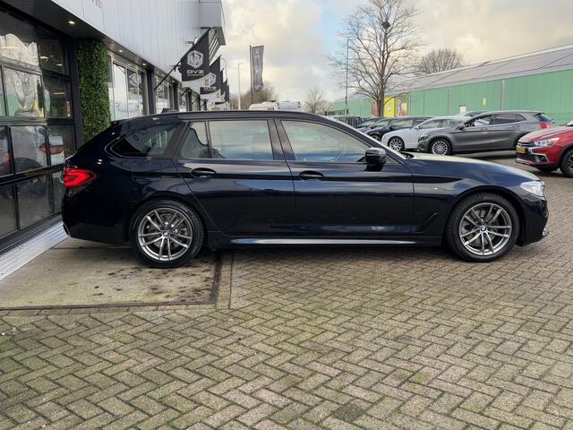BMW 5-SERIE Touring 520d High Executive | M-Sport | Shadow | ACC