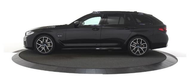 BMW 5-SERIE Touring 530e M Sport Edition