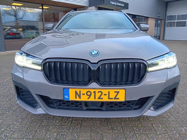 BMW 5-SERIE Touring 530e xDrive Business Edition Plus.M-Pakket||Berninagrua