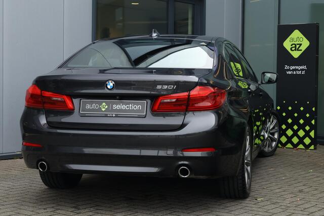 BMW 5-SERIE 530i High Executive / Schuifdak