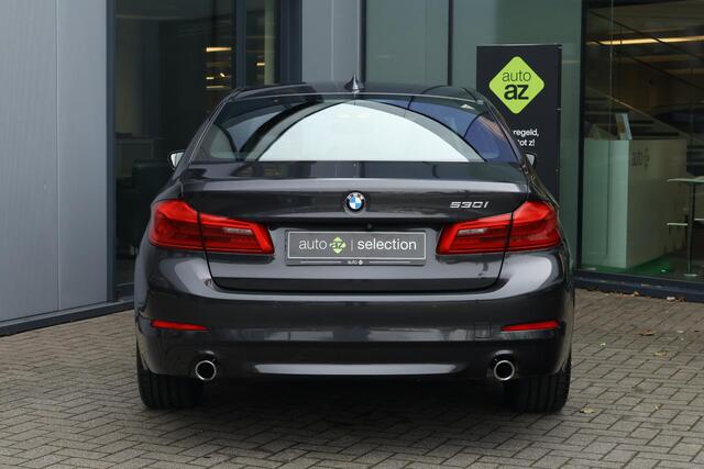 BMW 5-SERIE 530i High Executive / Schuifdak