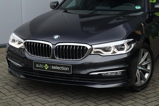 BMW 5-SERIE 530i High Executive / Schuifdak