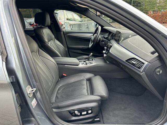 BMW 5-SERIE Touring M550d xDrive High Executive Memory|Comfortstoel|Camera|CarPlay