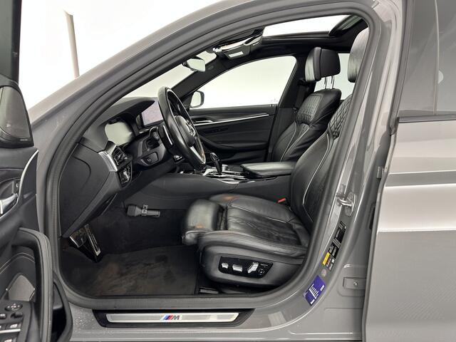 BMW 5-SERIE 545e xDrive High Executive Edition (INCL.BTW) M-PAKKET *PANO | LASER-LED | HEAD-UP | ADAPTIVE-CRUISE | DAKOTA-FULL-LEATHER | BLIS | 360°CAMERA | MEMORY-PACK | HARMAN/KARDON-SOUND | DIGI-COCKPIT | COMFORT-SEATS | DAB+ | KEYLESS