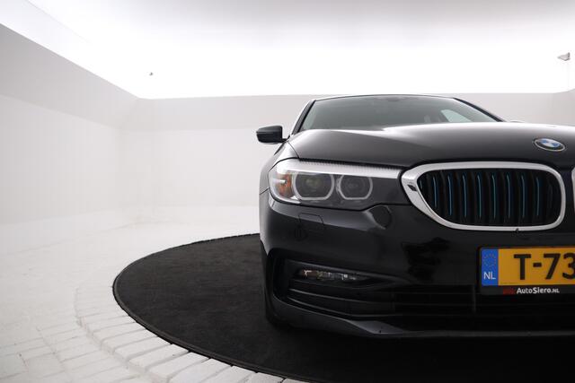 BMW 5-SERIE 530e iPerformance High Executive Edition Schuifdak, Leer, Stuurwiel/stoelverw, Climate