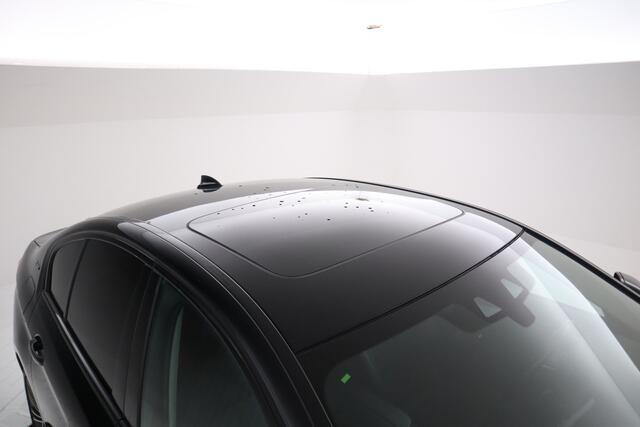 BMW 5-SERIE 530e iPerformance High Executive Edition Schuifdak, Leer, Stuurwiel/stoelverw, Climate