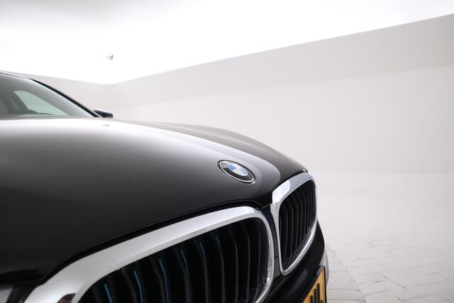 BMW 5-SERIE 530e iPerformance High Executive Edition Schuifdak, Leer, Stuurwiel/stoelverw, Climate