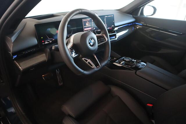 BMW 5-SERIE Sedan 520i | M Sportpakket Pro | Innovation Pack | Travel Pack