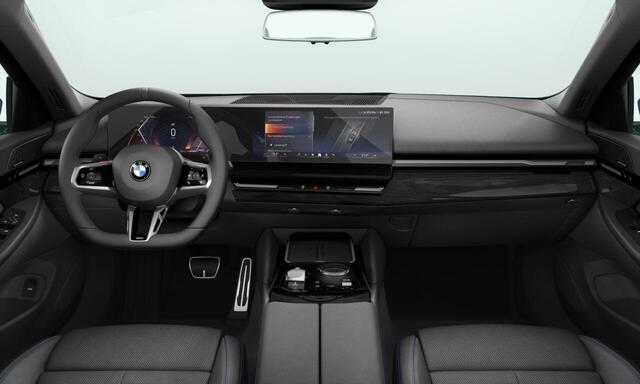 BMW 5-SERIE Touring 520i | M Sport Package | M Sport Package Pro | Travel Package