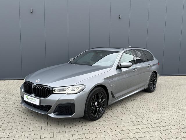 BMW 5-SERIE Touring 530e xDrive Business Edition Plus M 50 Jahre Edition, PANO - xDrive - LED - M-SPORT - ELEK. TREKHAAK