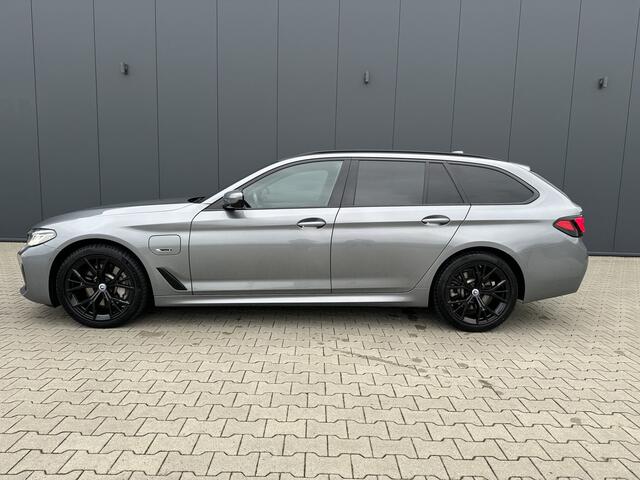 BMW 5-SERIE Touring 530e xDrive Business Edition Plus M 50 Jahre Edition, PANO - xDrive - LED - M-SPORT - ELEK. TREKHAAK