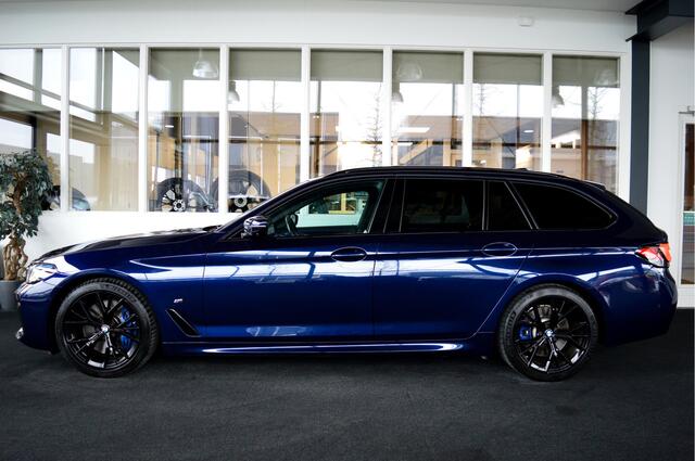 BMW 5-SERIE Touring 540i xDrive M-Sportedition LCI | Laser | Vol !