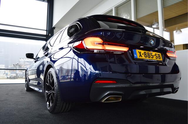 BMW 5-SERIE Touring 540i xDrive M-Sportedition LCI | Laser | Vol !
