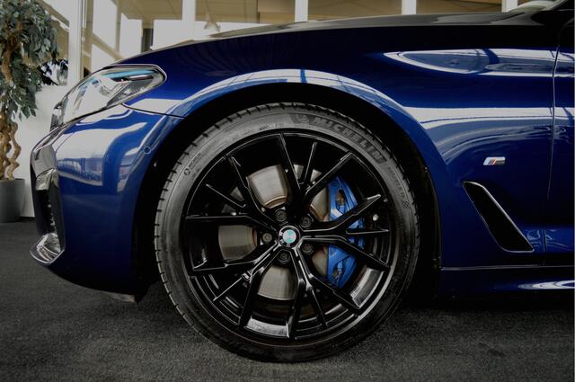 BMW 5-SERIE Touring 540i xDrive M-Sportedition LCI | Laser | Vol !
