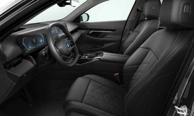 BMW 5-SERIE 550e xDrive - Comfortzetels - Driving Ass Prof - Stoelventilatie - Head-Up