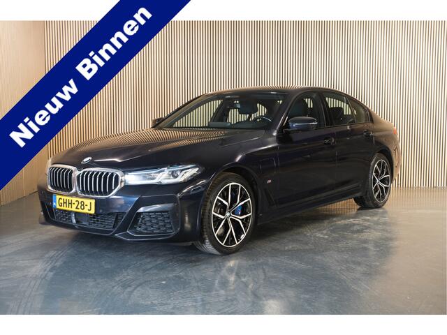BMW 5-SERIE 545e xDrive High Executive M-Sport - Haman Kardon premium audio - Stoel/Stuurverwarming - Apple Carplay/Android Auto