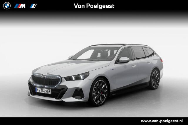 BMW 5-SERIE Touring 520i | M Sport Pro | Innovation Pack | Travel Pack | Glazen Panoramadak