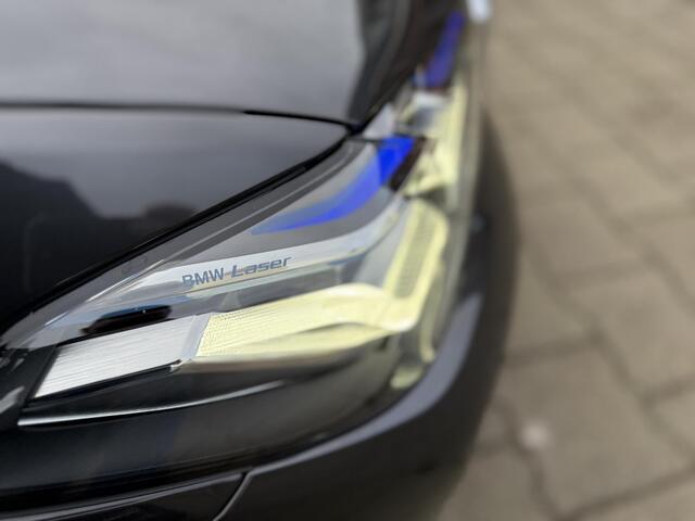 BMW 5-SERIE Touring 520i Comfortzetels/Laser/Org. NL