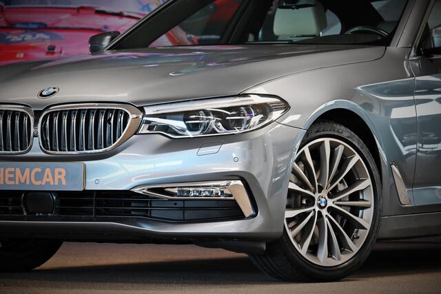 BMW 5-SERIE 540I Luxury