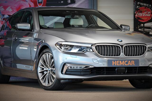 BMW 5-SERIE 540I Luxury