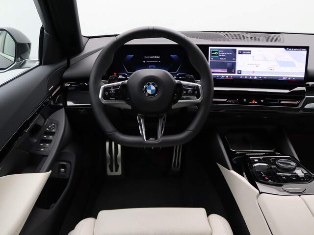 BMW 5-SERIE Sedan 520i