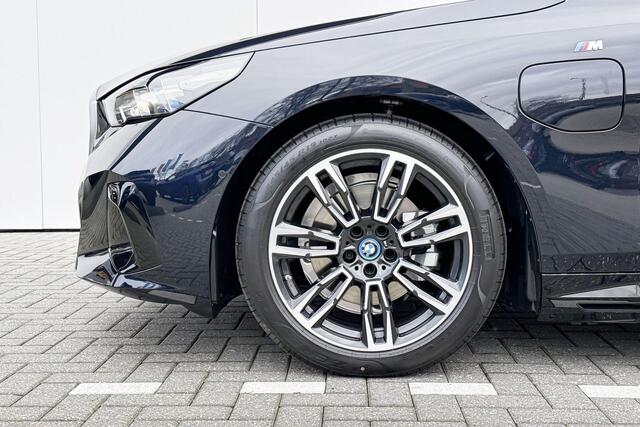 BMW 5-SERIE Touring 530e