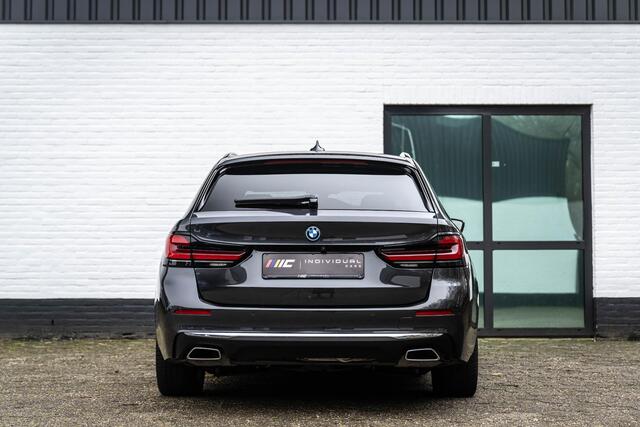 BMW 5-SERIE Touring 530e xDrive Luxury Line 4-Wielbesturing NWPR 105K
