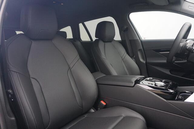 BMW 5-SERIE Touring 530e Innovation / Stoelverwarming / Trekhaak / Comfort Acces / Driving Assistant