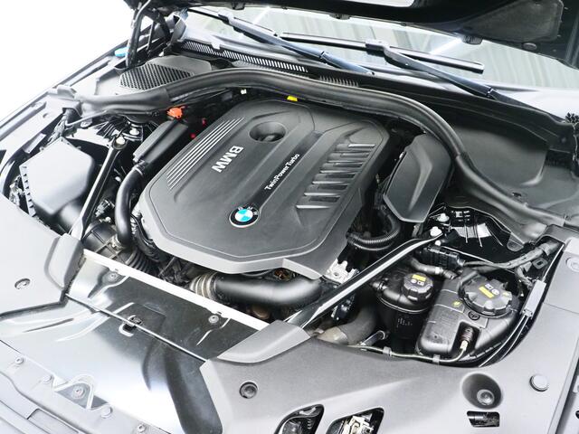 BMW 5-SERIE Touring 540i 340PK xDrive High Executive Shadow | Panoramadak | Keyless | Camera | Carplay