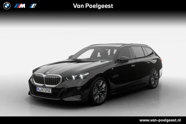 BMW 5-SERIE Touring 530e M Sport Edition | Travel Pack | Comfort Pack | Elektrisch wegklapbare trekhaak