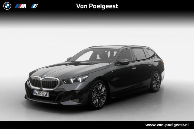 BMW 5-SERIE Touring 530e M Sport Edition | Travel Pack | Comfort Pack | Elektrisch wegklapbare trekhaak