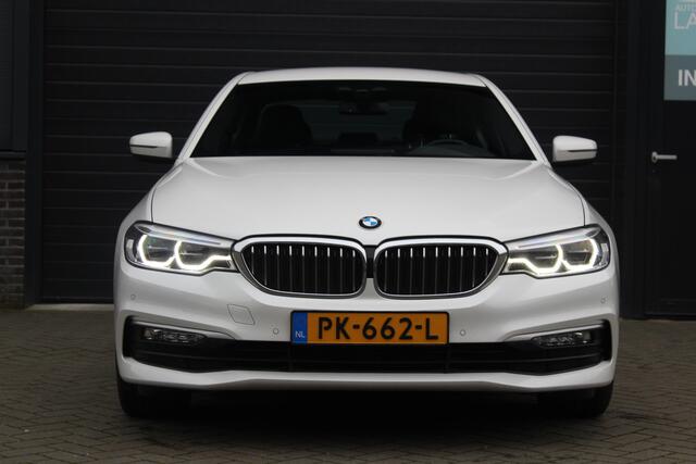 BMW 5-SERIE 520i High Executive | Leder | Camera | Memory | Adaptive LED