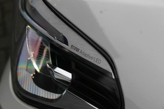 BMW 5-SERIE 520i High Executive | Leder | Camera | Memory | Adaptive LED