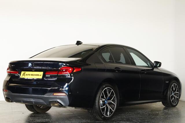 BMW 5-SERIE 545e xDrive M-Sport / Leder / Navi / Carplay / DAB / Harman Kardon