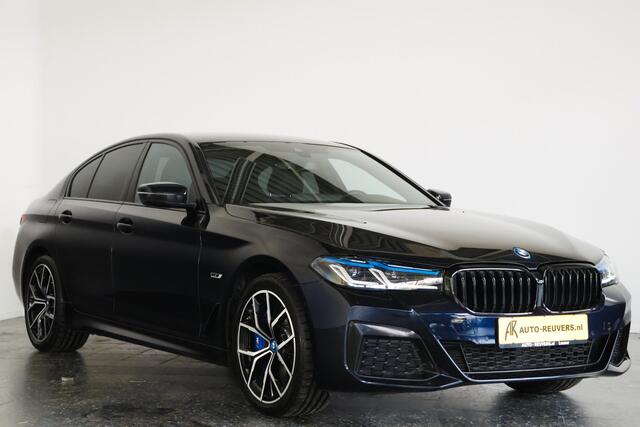 BMW 5-SERIE 545e xDrive M-Sport / Leder / Navi / Carplay / DAB / Harman Kardon