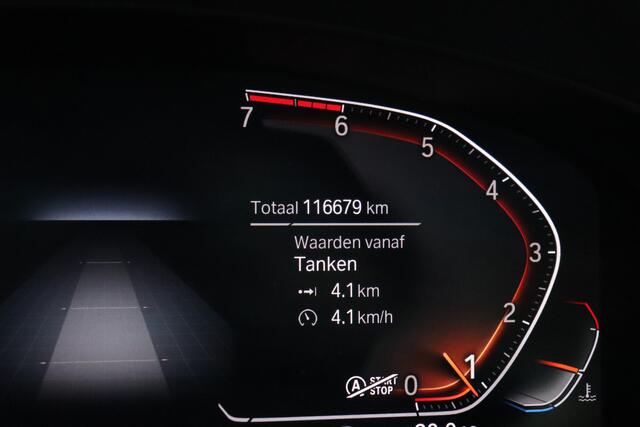 BMW 5-SERIE Touring 520i High Executive Edition | LEDER | MEMORY | PANO | STOELVERWARMING | HEAD-UP | VIRTUAL COCKPIT | PDC | CRUISE | NAVI | TREKHAAK |