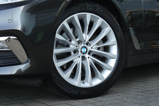 BMW 5-SERIE 520d High Executive