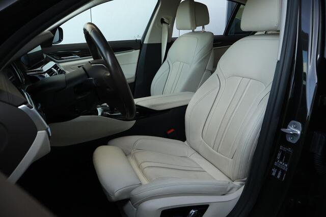 BMW 5-SERIE 520d High Executive
