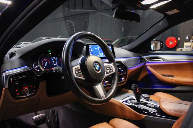 BMW 5-SERIE 530e iPerformance M-sport | Schuif/kantel | 360
