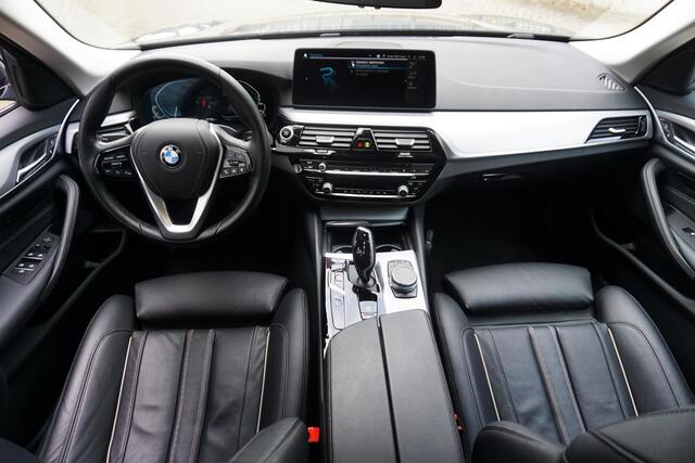 BMW 5-SERIE 530e Business Edition Plus/Laser LED/Leer/ Comfortstoelen/Origineel Nederlands.