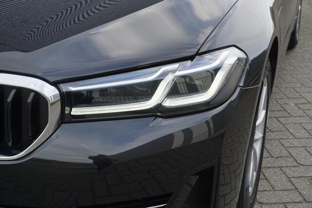 BMW 5-SERIE 530e Business Edition Plus/Laser LED/Leer/ Comfortstoelen/Origineel Nederlands.