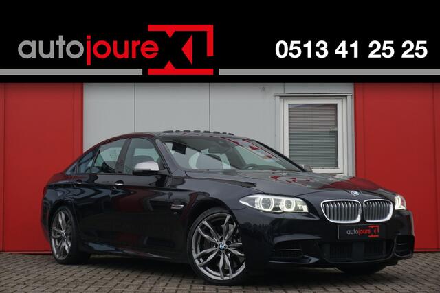 BMW 5-SERIE M550xd | HUD | ACC | Panorama | Softclose | Camera | Harman/Kardon |