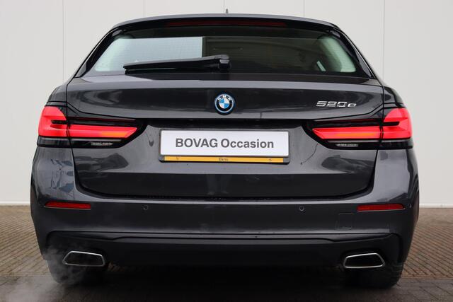 BMW 5-SERIE Touring 520e Business Edition Plus Comfortstoelen/ verwarmde voorstoelen