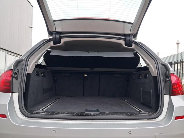BMW 5-SERIE Touring 518d LEDER XENON NAVIGATIE LMV CRUISE