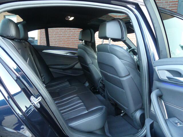 BMW 5-SERIE 520d M-performance / Schuifdak