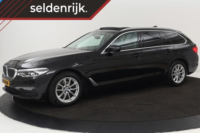 BMW 5-SERIE 520i High Executive Edition | Panoramadak | Trekhaak | Leder | Camera | Stoelverwarming | Carplay | Memory | Comfortstoelen | Full LED | Live Cockpit