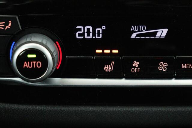 BMW 5-SERIE 520i High Executive Edition | Panoramadak | Trekhaak | Leder | Camera | Stoelverwarming | Carplay | Memory | Comfortstoelen | Full LED | Live Cockpit