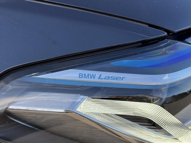 BMW 5-SERIE Touring 530e M-Sport Pano-Dak | Driving assistant prof. | Stoelverw. | Camera |