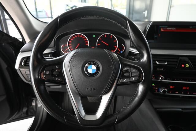 BMW 5-SERIE Touring 520d Executive Automaat Clima Navigatie LED Rijklaarprijs Inruil Mogelijk!